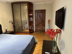 Простора та світла 3-кімнатна квартира площею 105 м² у сучасному будинку на Позняках. фото 6 Простора та світла 3-кімнатна квартира площею 105 м² у сучасному будинку на Позняках. фото 6