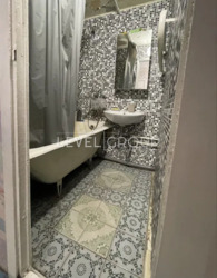 ������ 1-������� ��������,��. ������������� �����, 70 ���� 8