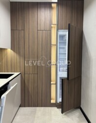  1   53 2       Manhattan city  8