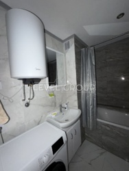 ������ 1 ��. �������� � �� 4U � ��������, 40�2 ���� 16