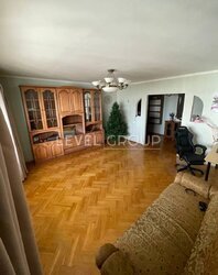 ��������� �������� 3-������� �������� ������ 85 � � ������������ ������, �� ������� ���. ����� ���������, 13� ���� 9