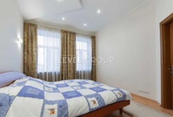 Продаж 4-кімнатної дворівневої квартири на Дарвіна фото 7 Продаж 4-кімнатної дворівневої квартири на Дарвіна фото 7