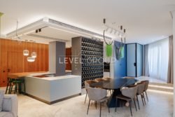 Унікальна квартира з терасою — 187 м² простору, стилю та комфорту фото 4 Унікальна квартира з терасою — 187 м² простору, стилю та комфорту фото 4