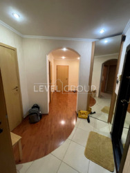 � ������� ������ 2-������� �������� �� ������� - ������ ����, 1/2 ���� 9