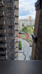  1 .   Obolon Residences 65..  8