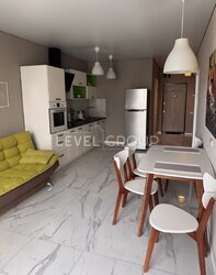      SloveSky  2