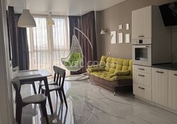      SloveSky  1