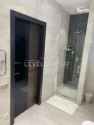 ������ 2� ��������, �� Royal Tower, ���. ��������������, 37� ���� 19