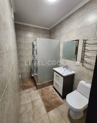 ������ 1-������� �������� 48 �2 � ����������� �� '������ ���'. ���� 18