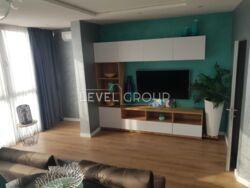 ����������� �� ������� ������� 1-������� �����-�������� � ��������� ��������� �������� �� ��������� �������, ������������� � ��������� ������� ������ �������. ���� 1