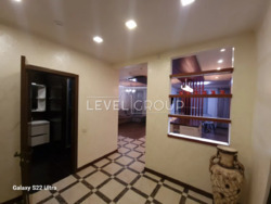 ������ 2�� �������� �� Park Avenue VIP ���� 17