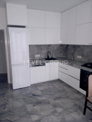 ������ 1-������� �������� � �������� ��������� ������ 40 �² � ������� 2022 ���� �� ���. �����������, 107-�. ���� 1