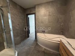 Пропонується простора 2-кімнатна квартира у будинку бізнес-класу ЖК «Володимирський» фото 9 Пропонується простора 2-кімнатна квартира у будинку бізнес-класу ЖК «Володимирський» фото 9