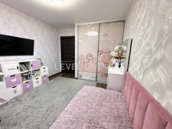 Продам 3-кімнатну квартиру у ЖК ' Щасливий',по вул. Яблунева , Бучанський район, с.Софіївська Борщагівка, ст.м.'Житомирська' або 'Академмістечко', 'ВДНГ', 'Теремки', 15-20 хв. на транспорті. фото 10 Продам 3-кімнатну квартиру у ЖК ' Щасливий',по вул. Яблунева , Бучанський район, с.Софіївська Борщагівка, ст.м.'Житомирська' або 'Академмістечко', 'ВДНГ', 'Теремки', 15-20 хв. на транспорті. фото 10