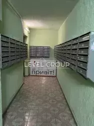  2     22