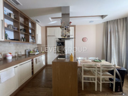 ЖК Смарагдовий, дуже затишна квартира з вишуканим ремонтом, 170 кв.м. фото 4 ЖК Смарагдовий, дуже затишна квартира з вишуканим ремонтом, 170 кв.м. фото 4