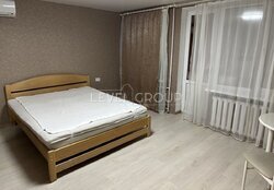 ��������� 1-������� �������� �� ���������� ����� � ������ ������ (����� 6�). ���� 2