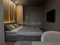       Taryan Towers,   1