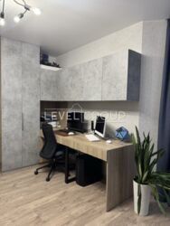 ����� ������� ������ 2� �������� ����� �� ����� ����, �������� �������. ���� 10