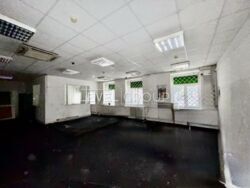 ����������� �� ������� ��������� ��������, �������� ������ �ᒺ������ ����� ������� (9 �����), ������������ �� 1 �� 2 �������� ��������� ����� � ����� ���� � �� ������ �������, 11 �������������� ������. ���� 13