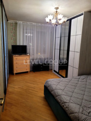 Продаж 3 кімнатної квартири в Святошинському районі Києва фото 14 Продаж 3 кімнатної квартири в Святошинському районі Києва фото 14