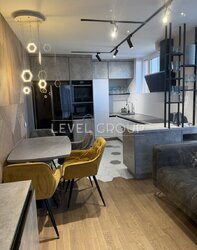 ������ 2-� �������� 62 �² � �� Seven (��������) � ���������� ������, ����, 5 ���������� ����, ��������� ���� 16