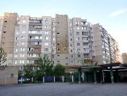 Простора 3-кімнатна квартира з двома лоджіями, вул. Милославська, 23 фото 22 Простора 3-кімнатна квартира з двома лоджіями, вул. Милославська, 23 фото 22