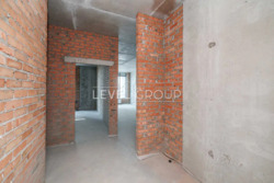  Edelweiss House 2 83,302  72   .  3