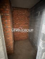 ��������� �������� 2-������� �������� � �� ������������ 3�, ������� 7.6,�� ������� ��������� �쳺��� 34/21 ���������� 2C1, 12-� ������. ���� 8