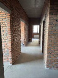  Edelweiss House  3 .     3