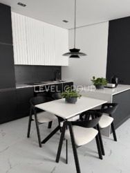 ������ ������������ �������� 61 �. �� �����-����� 'Greenville Park' ���� 37