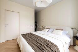 ������ �������� 1-� ������� (43 ��.�.) �������� � ����� ����� �� ��������� ���� 10