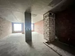 ������ �������� 67,3 ��.�. � �� ������ ����� 'Metropole' ����� ���� ���� 4