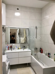 ������ 3 ��. ��������, ���. �. �������������, 9, ��� ���� 5