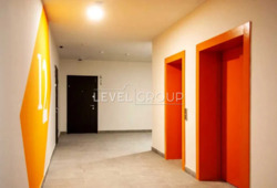 ��������� 1� �������� � �� '�����' Seven, �� ����������� �� ������ ����������� ��������� 20-�. ���� 7