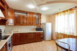 Продаж 3-кімнатної кв. вул. Анни Ахматової вул., 43. фото 2 Продаж 3-кімнатної кв. вул. Анни Ахматової вул., 43. фото 2