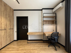 ������ 2� � �� Svitlo Park �������� ����� 3 ���� 8