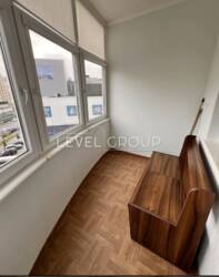  2-     .,40    .  12