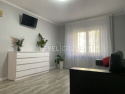 ����� ���� ����������� �������� 3-� �������� �� �������: ��� �����������, 8� ���������� ����� , ����� �������. ���� 8