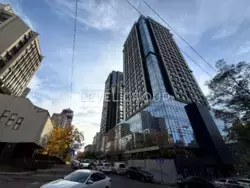 ������ �������� 67,3 ��.�. � �� ������ ����� 'Metropole' ����� ���� ���� 2