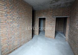 ��������� �������� ���������� �������� � ��������� �������� �����-����� 'Crystal Park Tower', ����������� �� �������: ������������� �������� 42�, ������ 4. ���� 12