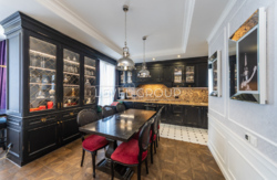 193²        Jack House!  8