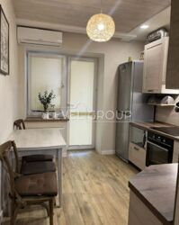 Продаж 2 кімнатної квартири в ЖК Чайка фото 3 Продаж 2 кімнатної квартири в ЖК Чайка фото 3