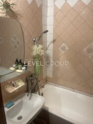 ������ 3-� �������� �� ��.������ 9� ���� 12