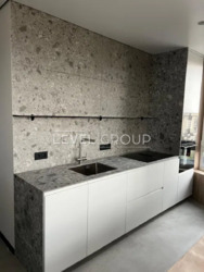  2-    White Lines  1