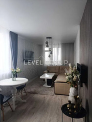 ��������� ���� �������� ���������� �������� ������ 72 �² � 6-� ������ �� ������� ����� ���� 9