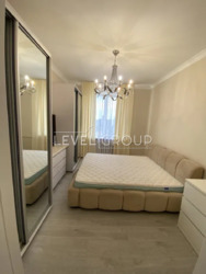 Продаж 2 кімнатної квартири з капітальним ремонтом, Лобановського 57. Солом'янський район. фото 1 Продаж 2 кімнатної квартири з капітальним ремонтом, Лобановського 57. Солом'янський район. фото 1