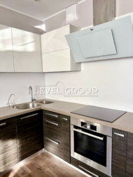  3-   . 볿  . ( )  15