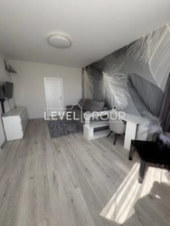  3-  (72 ²)   ' ѳ'  , 19  2