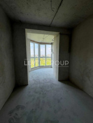 3-     (Sofia Residenc).  8